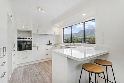 Villa with single garage